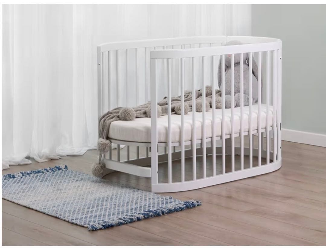 B*e様 Boori（ブーリ） マルチファンクション 丸型ベビーベッド. 専用マ