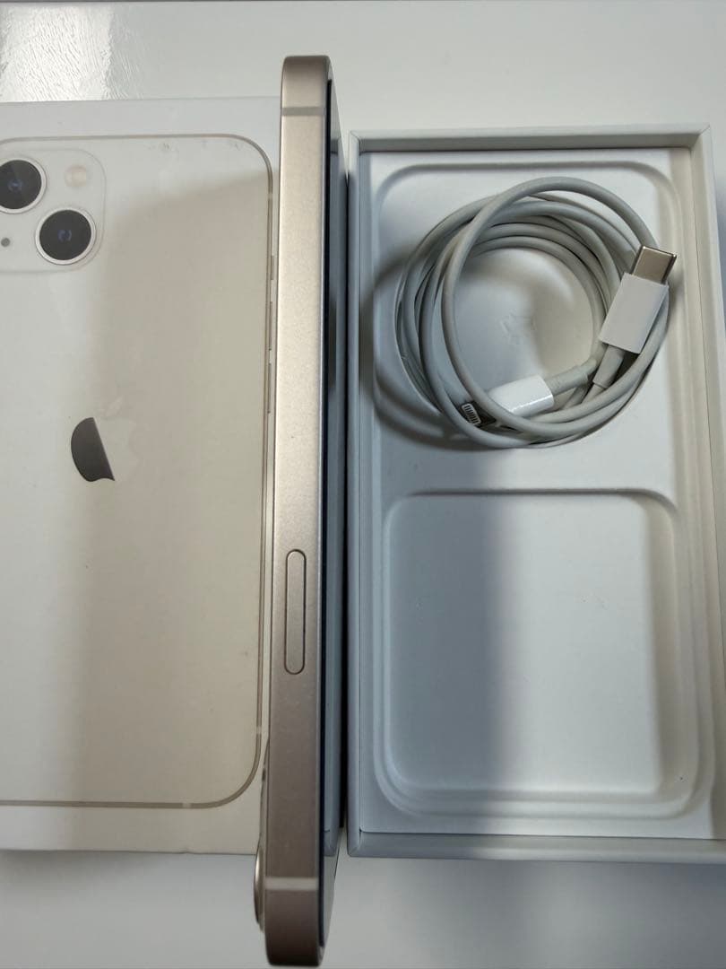 iPhone13 256GB スターライト SIMフリー　初期化済