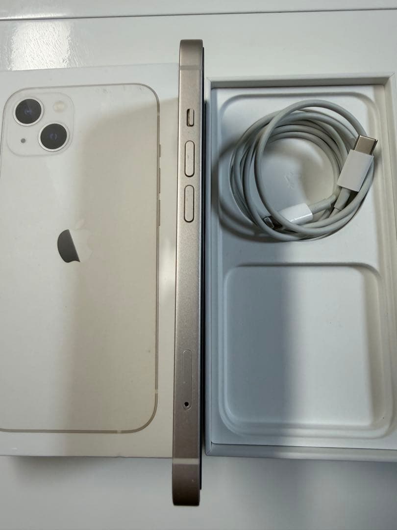 iPhone13 256GB スターライト SIMフリー　初期化済