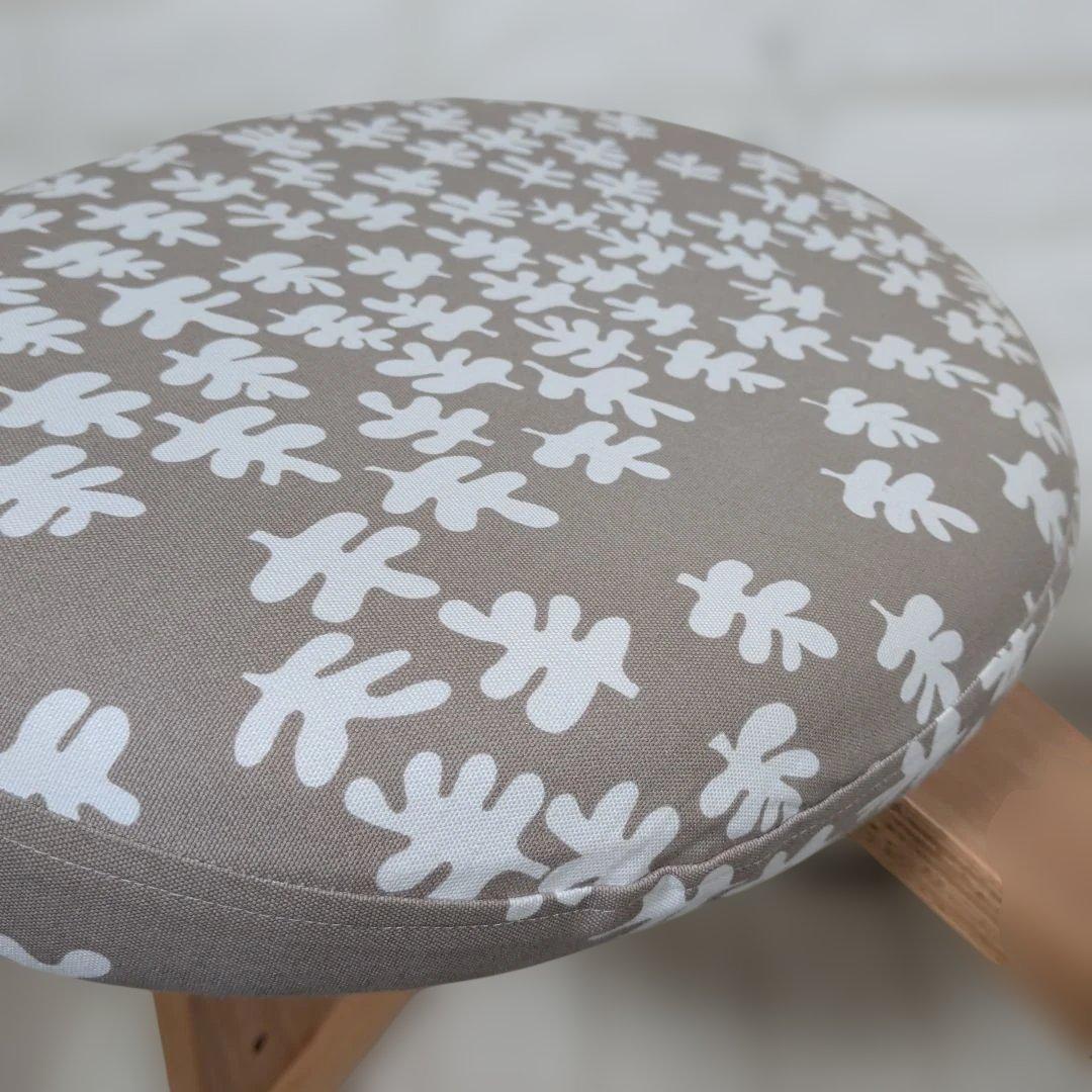 Balans®EASY バランスイージーチェア　北欧ファブリックコラボカバー付き