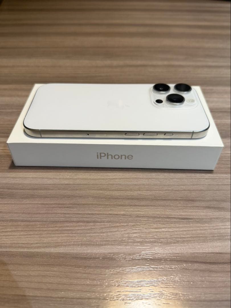 即購入◎Apple iPhone16Pro 256GB ホワイトチタニウム 本体