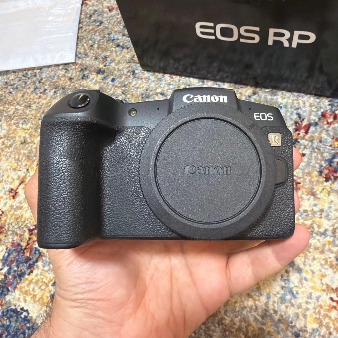 Canon EOS RP (ボディー)