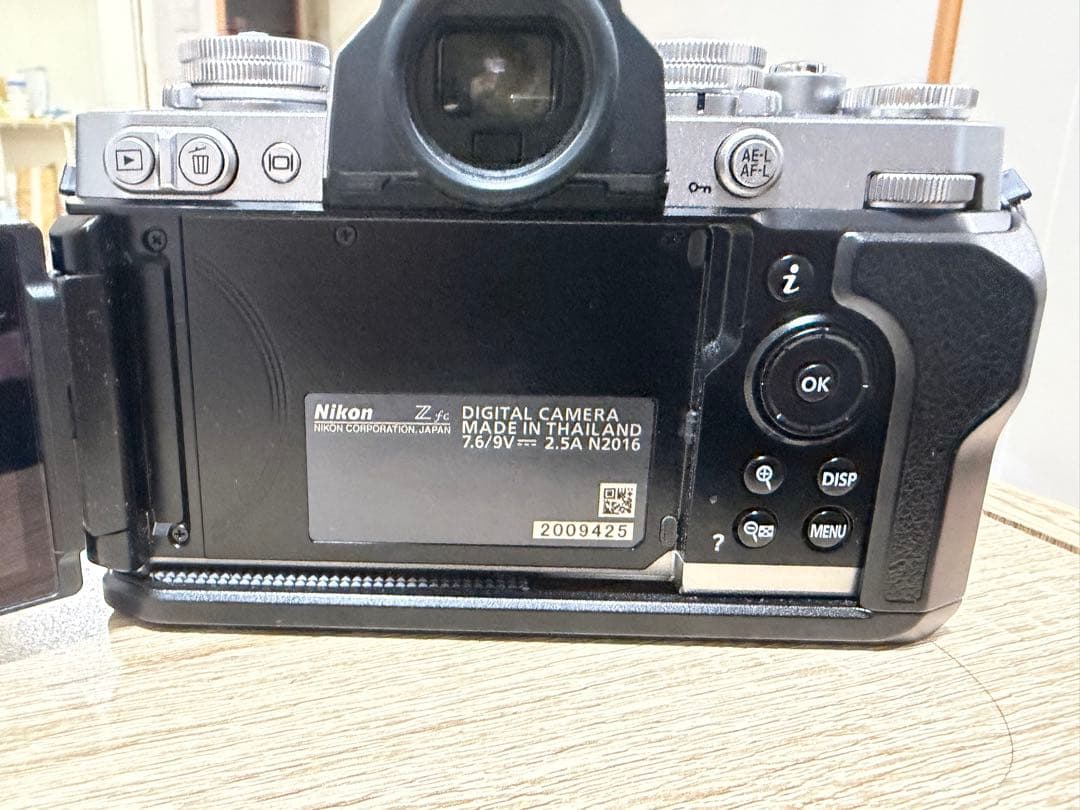 Nikon Z fc 16-50 SL Kit 本体+純正グリップ