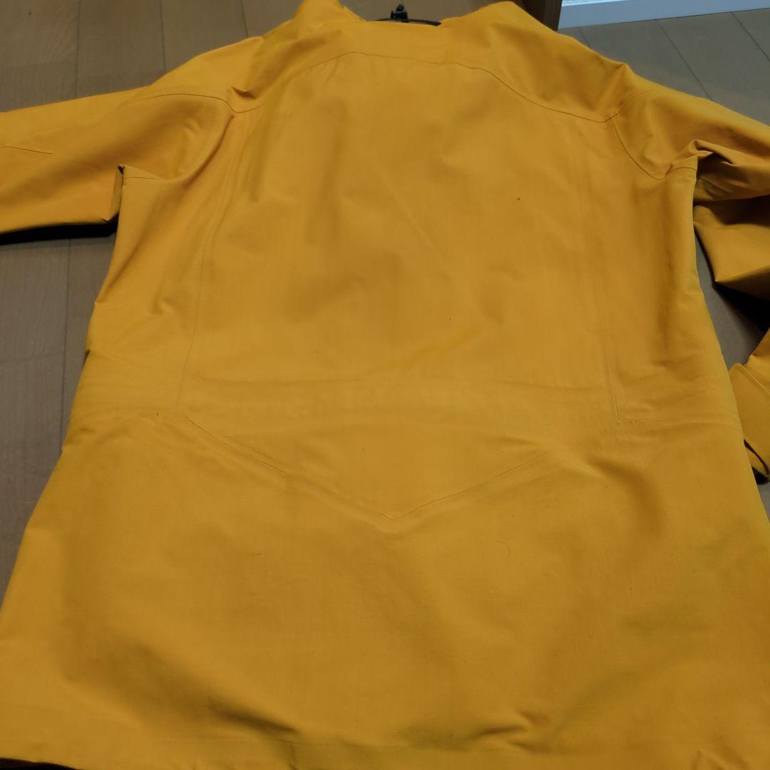 Haglöfs Nengal 3L proof parka Mサイズ