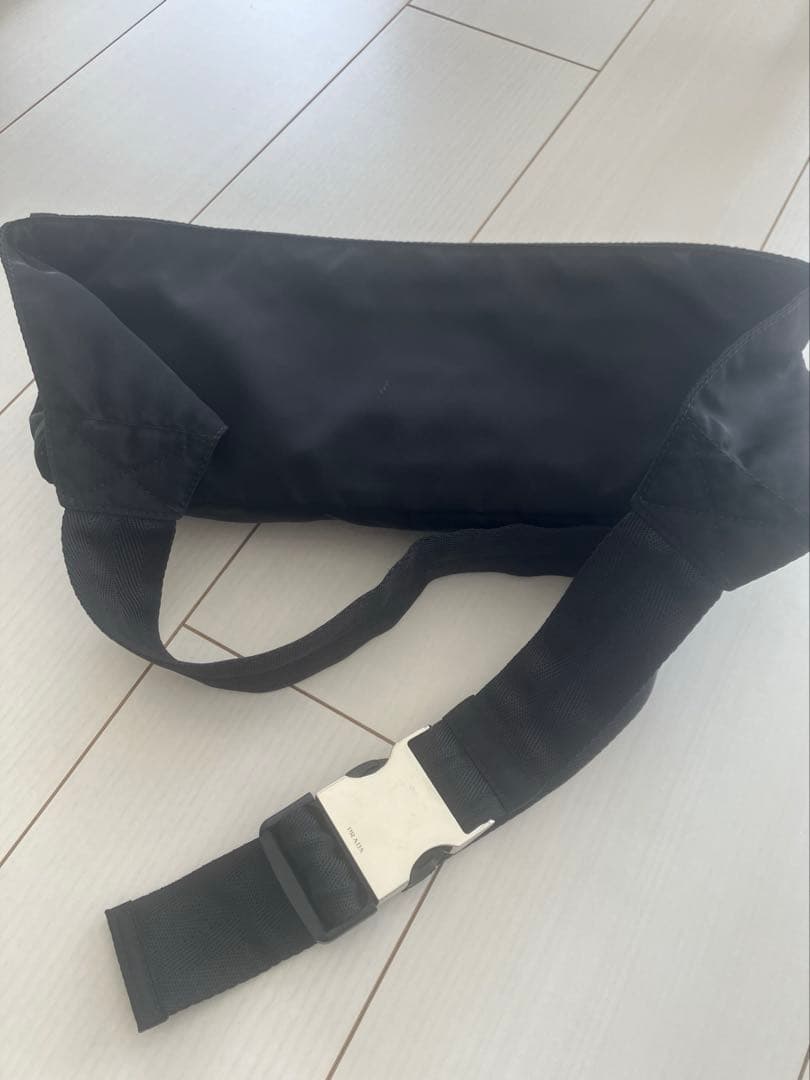 プラダ　ウエストポーチ