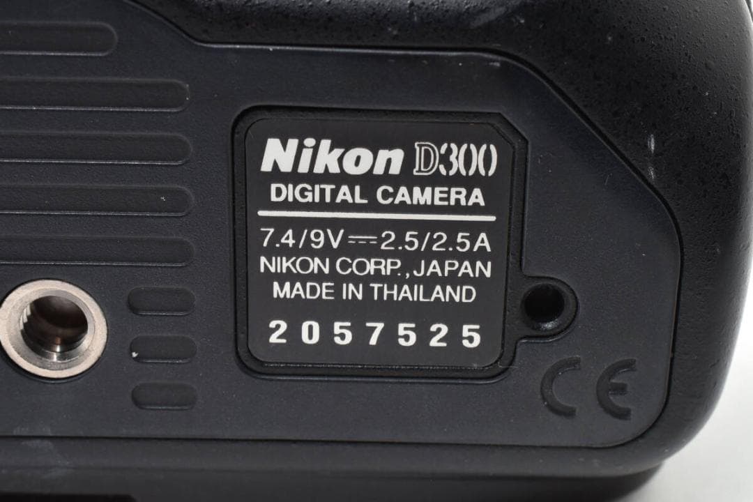 ★専用★《ショット数11,876回 》Nikon D300 ボディ #795W
