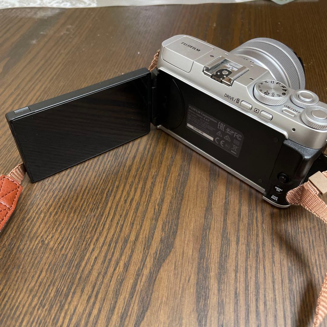 【クルティ】 Fujifilm X-A7 ミラーレスカメラ 5-45mm