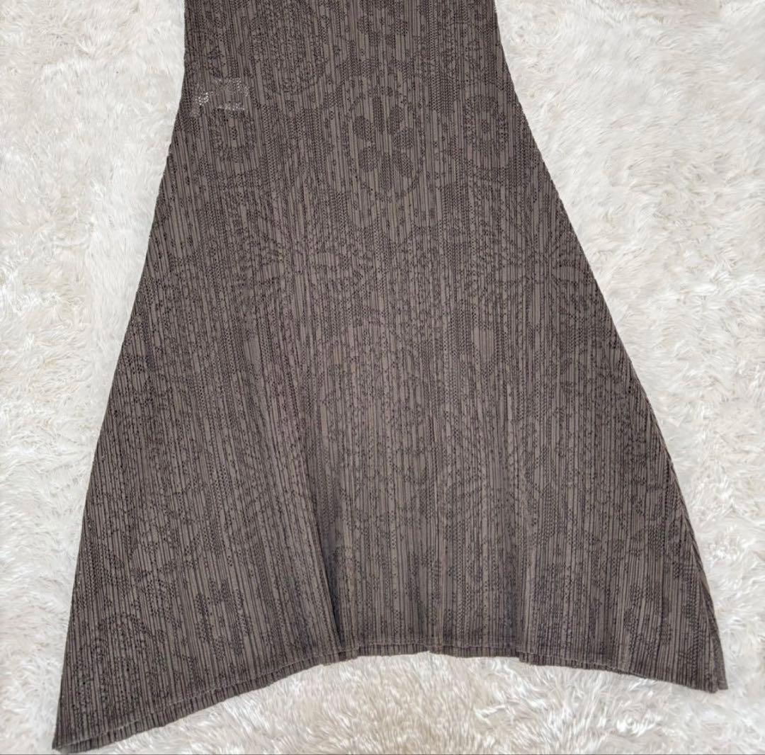 プリーツプリーズイッセイミヤケフラワー 小紋柄 ワンピース総レースブラウン系Ｍ