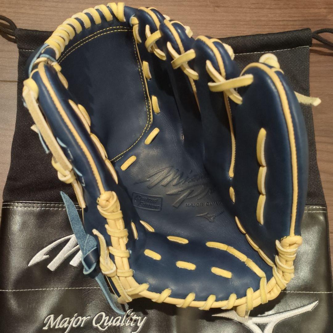 Mizuno Pro 軟式用グラブ CRAFTED Edition
