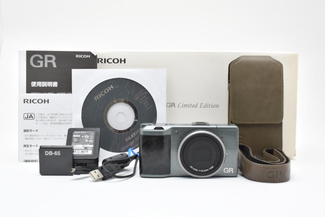 超美品 リコー GR 限定版 コンパクトデジタルカメラ グリーン Ricoh