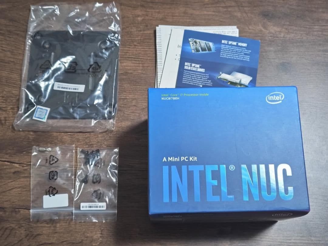 インテル Intel NUC BOXNUC8i7BEH コンパクトPC ミニPC