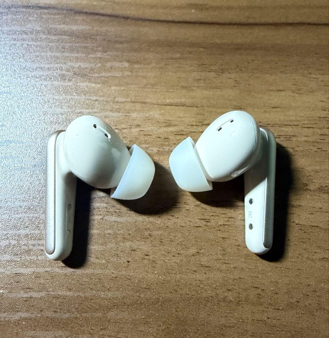 Soundcore Liberty5 シャンパンゴールド