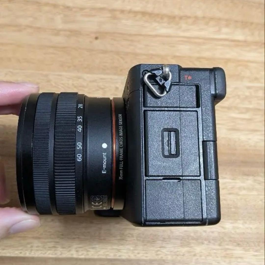 【美品】α7C （FE28-60mm）+ SmallRig + JJCストラップ