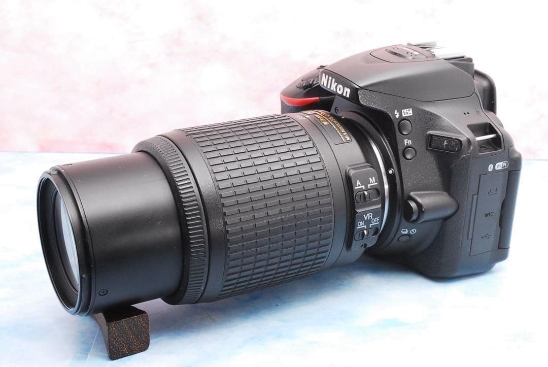 Nikon D5600✨一眼レフカメラ✨望遠レンズ付Wレンズ✨スマホ転送！