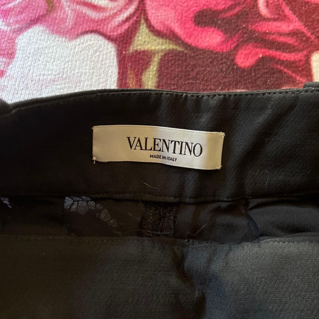 最終値下げ！VALENTINO ショートパンツ