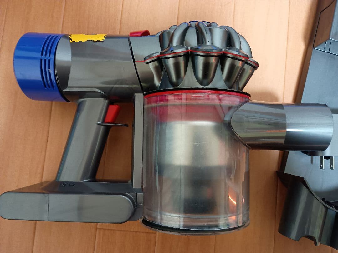 ダイソン V8 コードレスクリーナー SV10　分解洗浄品 45