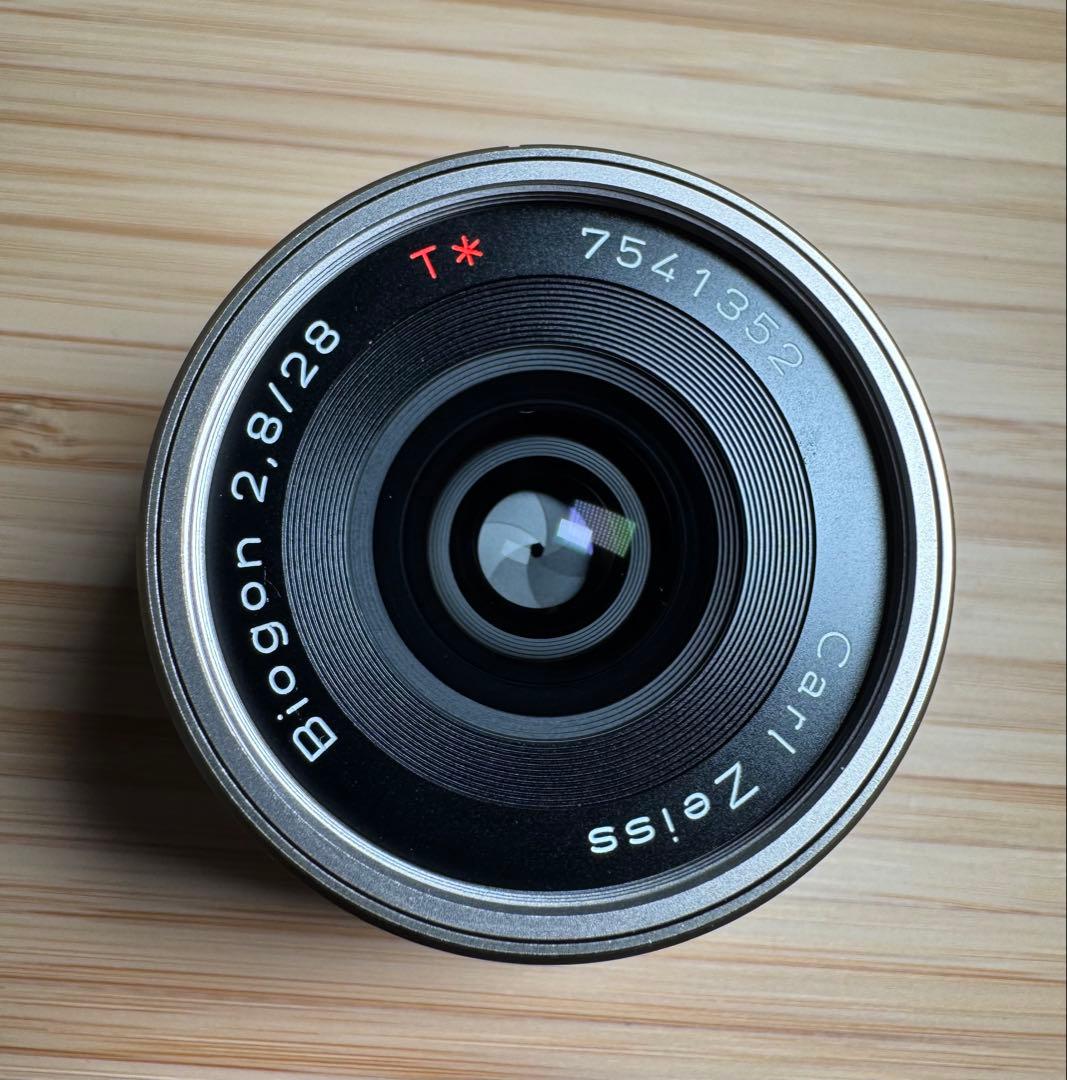 CONTAX / Carl Zeiss T✳︎ Biogon 28mm f2.8