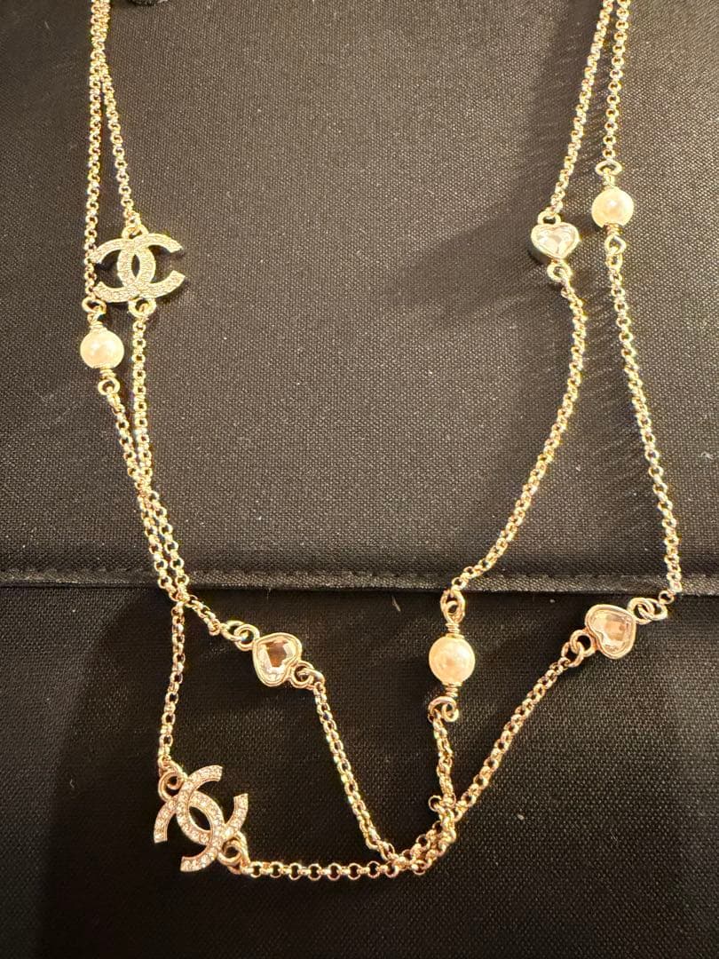 特別お値下げ　CHANEL 25/26 秋冬プレハートゴールドロング ネックレス