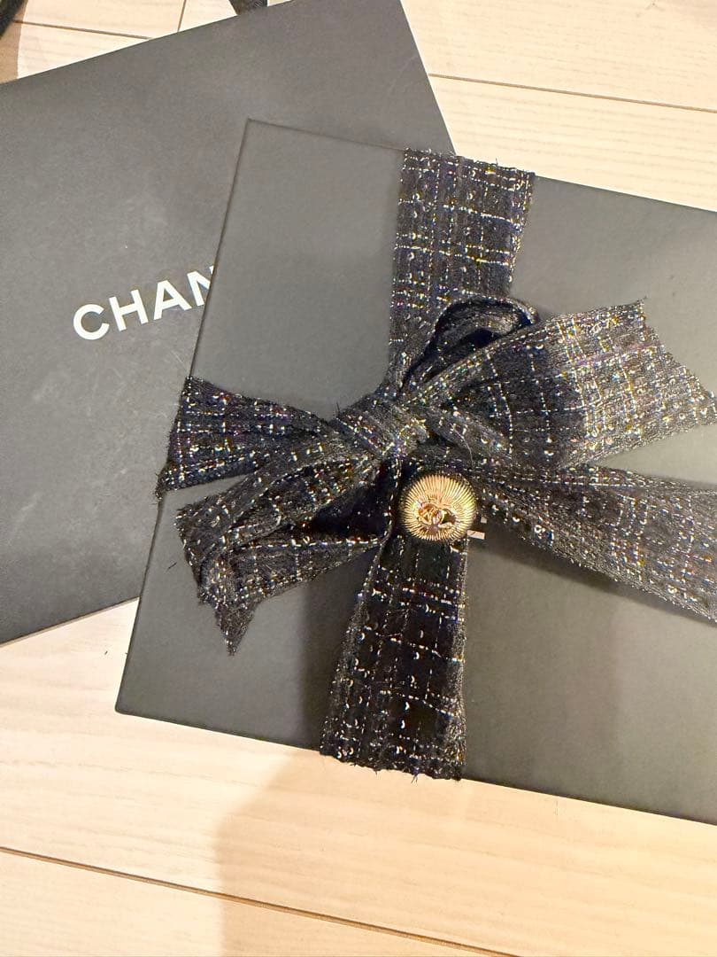 特別お値下げ　CHANEL 25/26 秋冬プレハートゴールドロング ネックレス