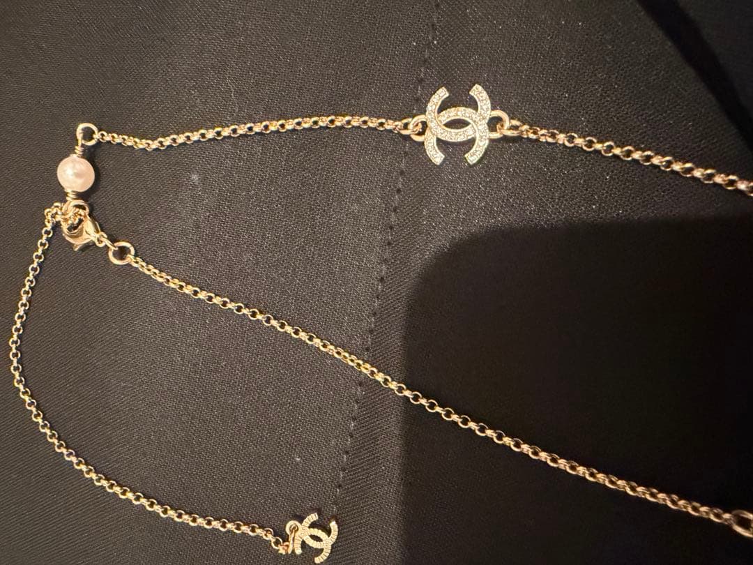 特別お値下げ　CHANEL 25/26 秋冬プレハートゴールドロング ネックレス