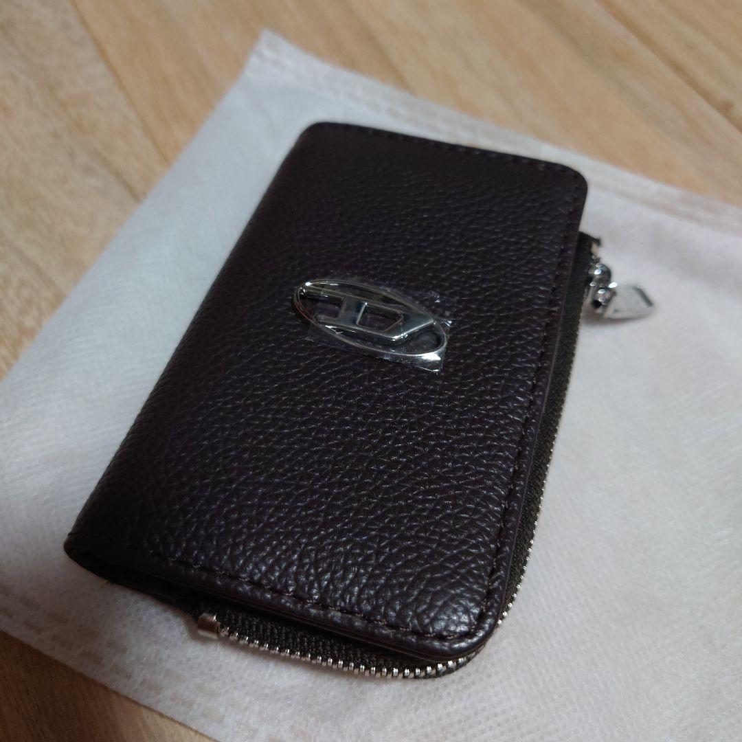 新品未使用DIESELダークブラウン キーケース P0685 X09016
