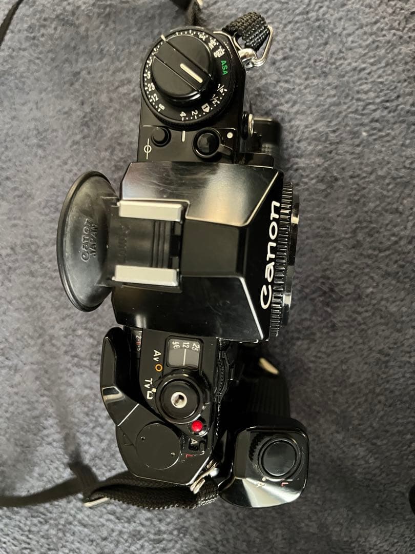 キャノン A-1 極美品 モータードライブ付+レンズ３本