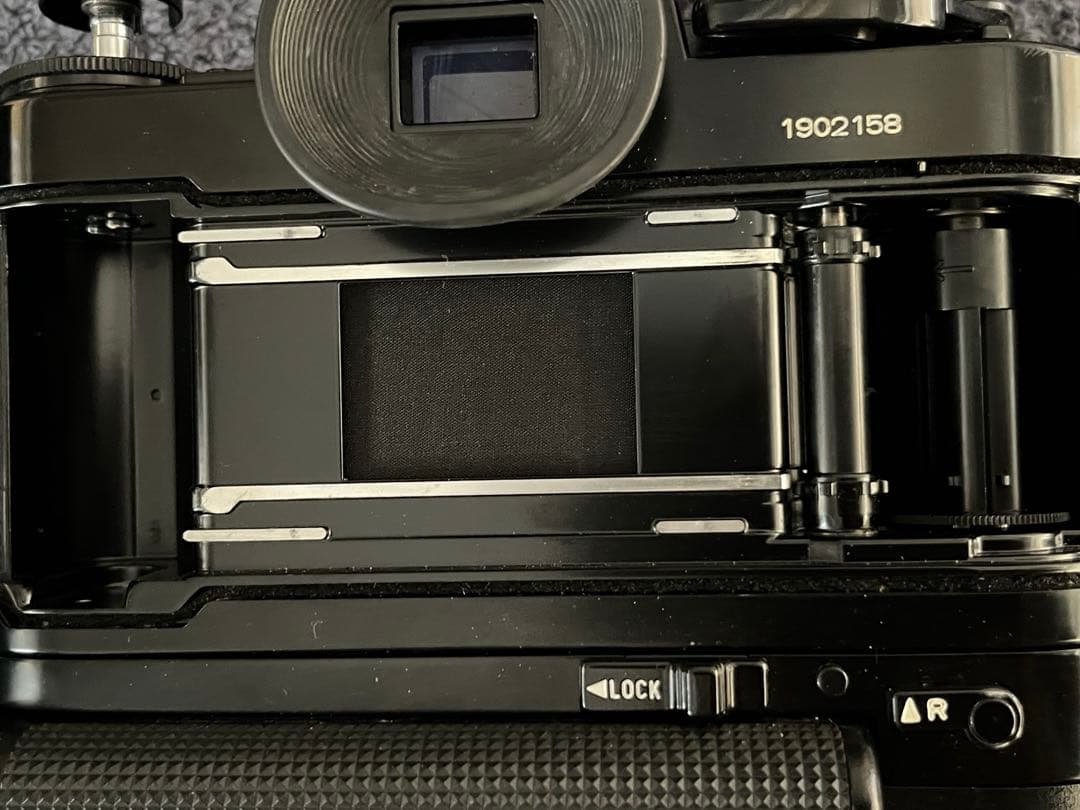 キャノン A-1 極美品 モータードライブ付+レンズ３本