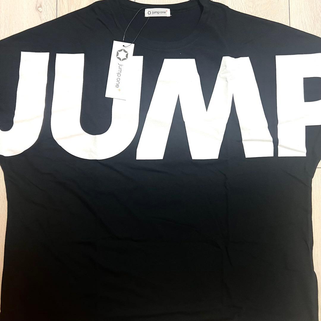 【新品 未使用】JUMPONE JUMPプリント ブラック Tシャツ