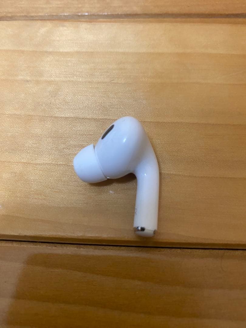 [純正品] AirPods pro2 ケースと右耳 ホワイト（箱あり）