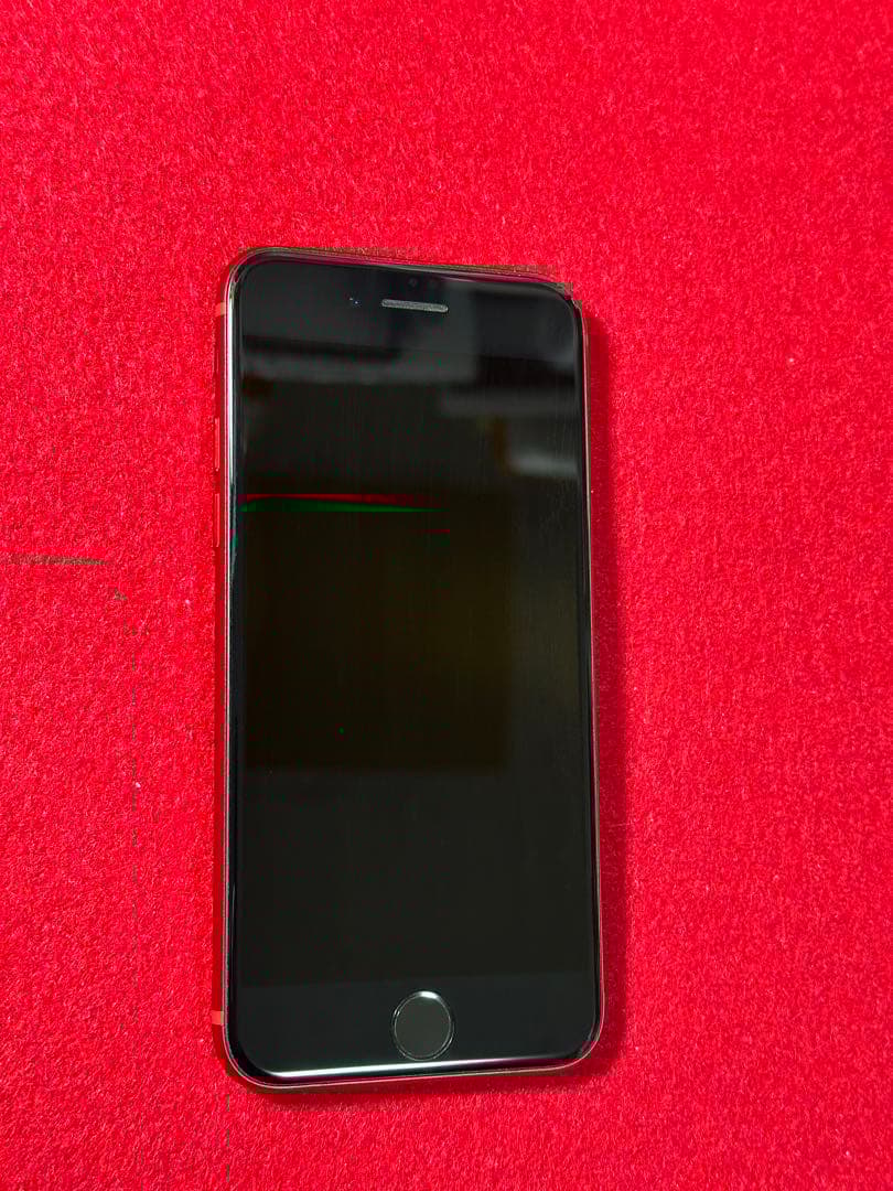 【3758】iPhone SE3第3世代レッド 64GB simフリー