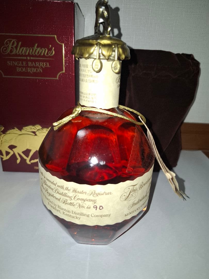 ブラントン シングルバレルバーボン