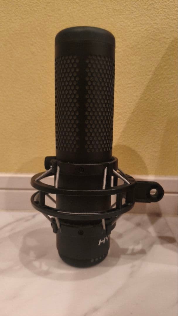 ★MIA36　HyperX QuadCast S USBマイク