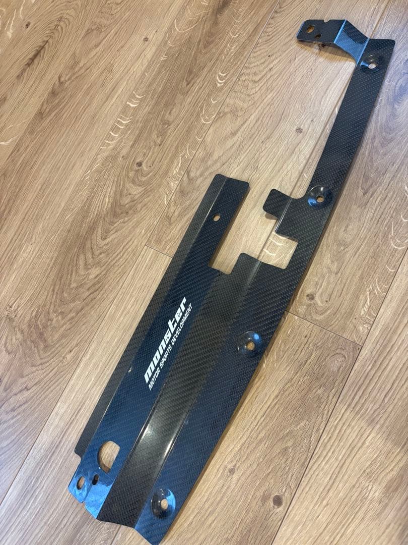 Monster カーボンファイバー ラジエータークーリングプレート　ランサー7用