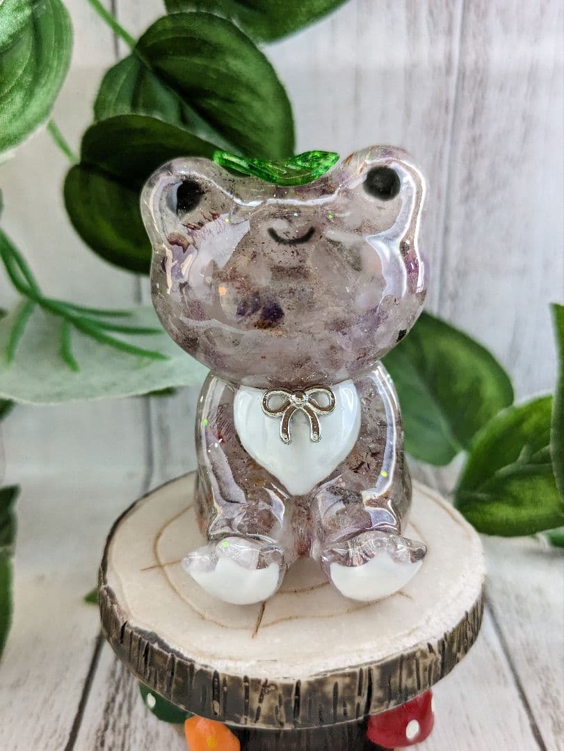 【Milky】クールなかたつむりちゃん形オルゴナイト☆他３点