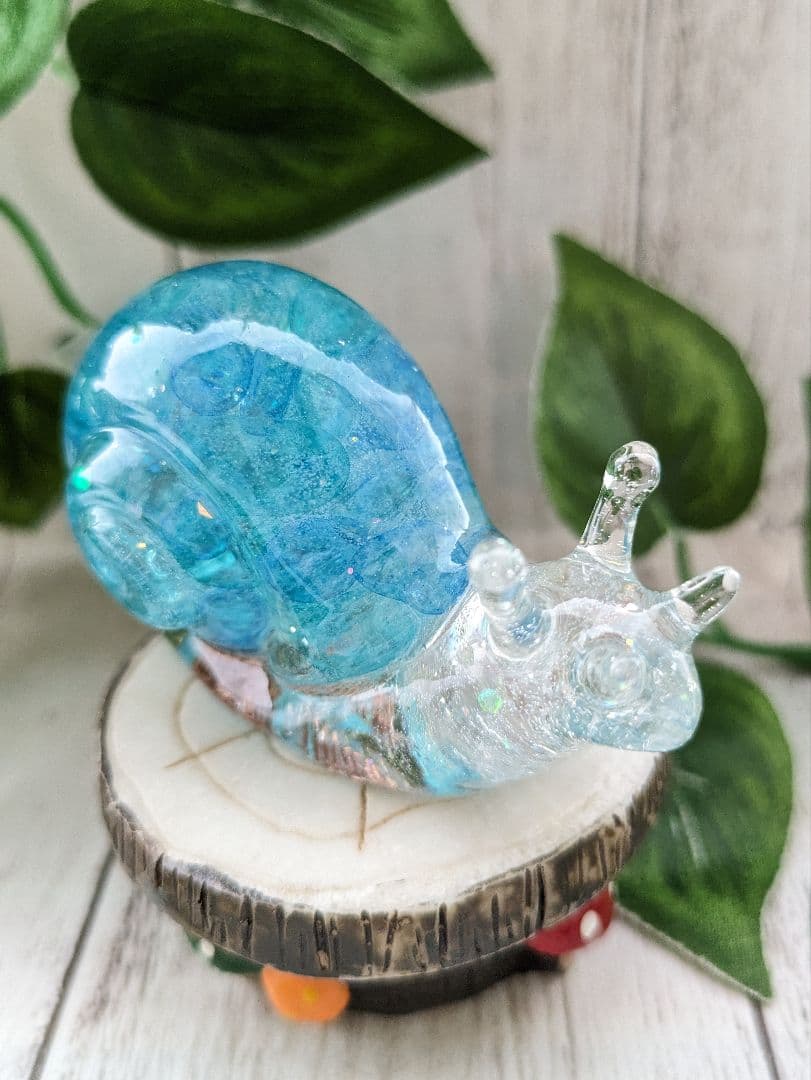 【Milky】クールなかたつむりちゃん形オルゴナイト☆他３点