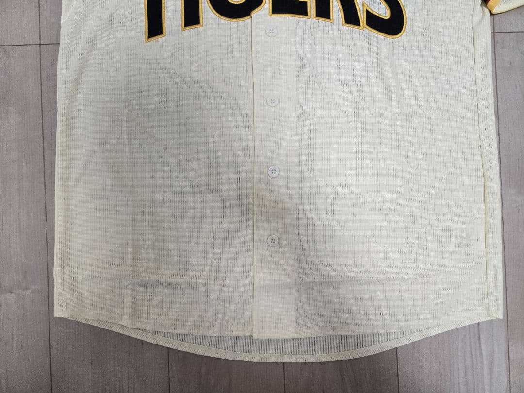 阪神 Family with Tigers レプリカユニフォーム 無地 サイズL