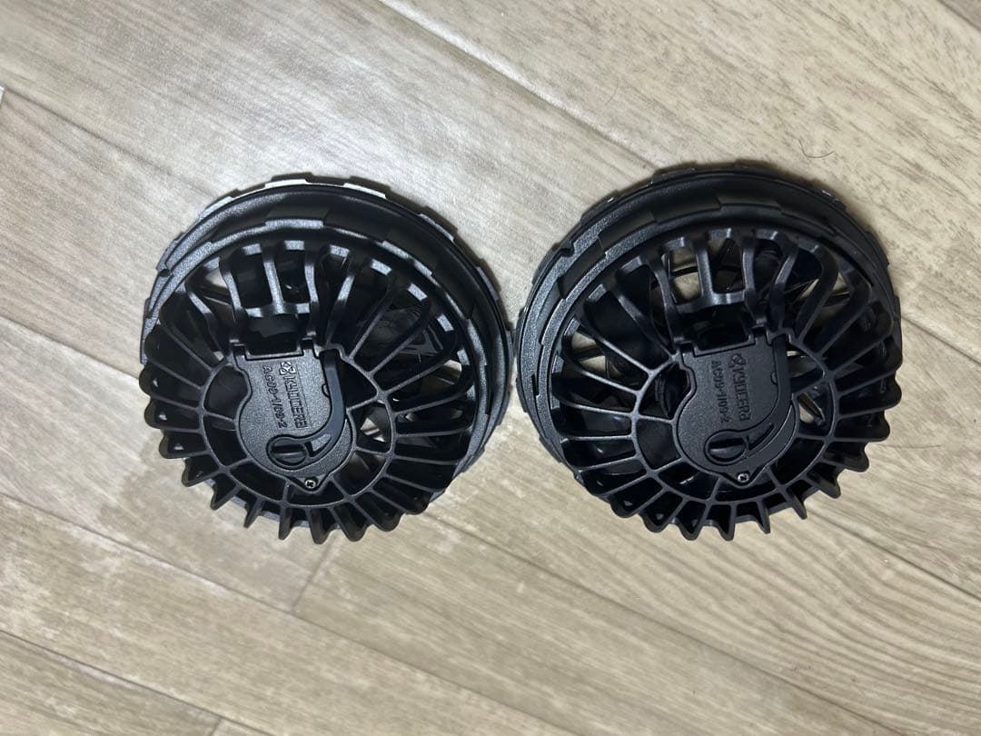 ざ*く様 バートル空調服　AC-0924VとAC09-1ファンとケースセット