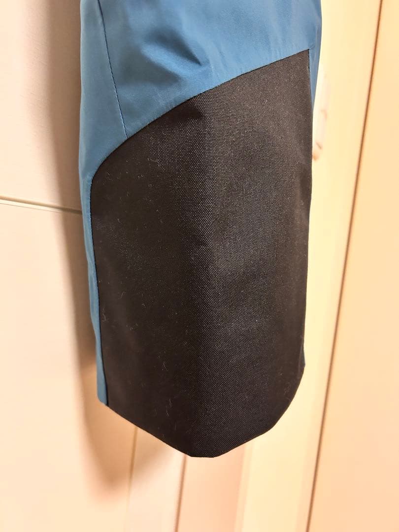 希少(一般非売品)　2024-2025 GOLDWIN　選手用　ウェア 上下