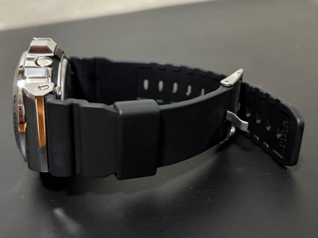 G-SHOCK デジタル腕時計 シルバー/ブラック