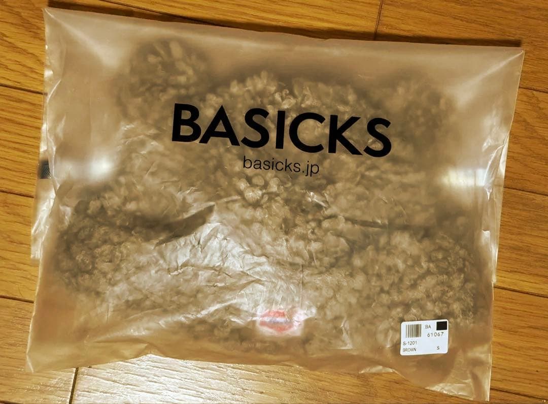 新品未使用 タグ付き BASICKS Bear Beanie ベージュ サイズS