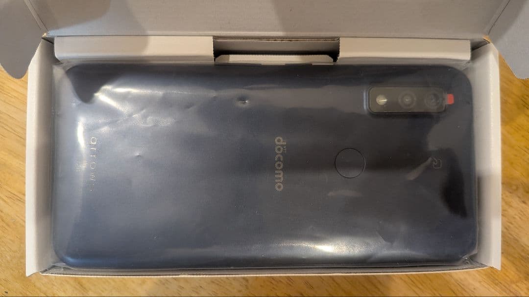 docomo版simフリー arrows We F-51B 本体 ネイビー