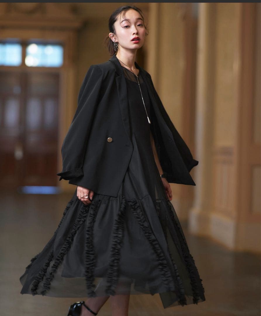 【美品送料込】ブラックフリルパーティードレス　ジャケット　ワンピース　XL