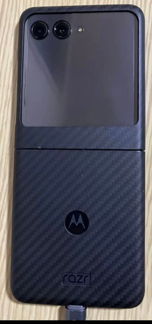 motorola la razr 40 ultra　2/1出品取消