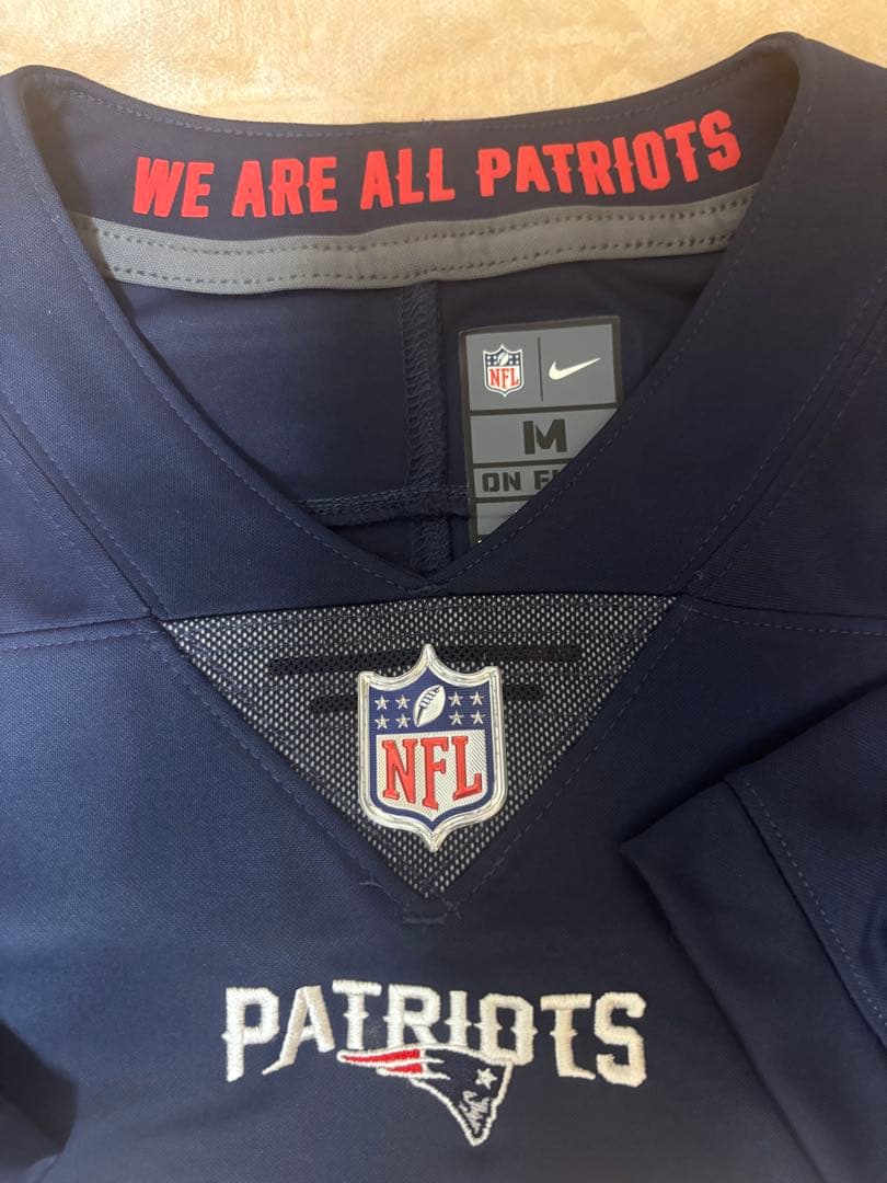 アメフト　NFL ペイトリオッツ　トム・ブレイディ　ジャージ【M】