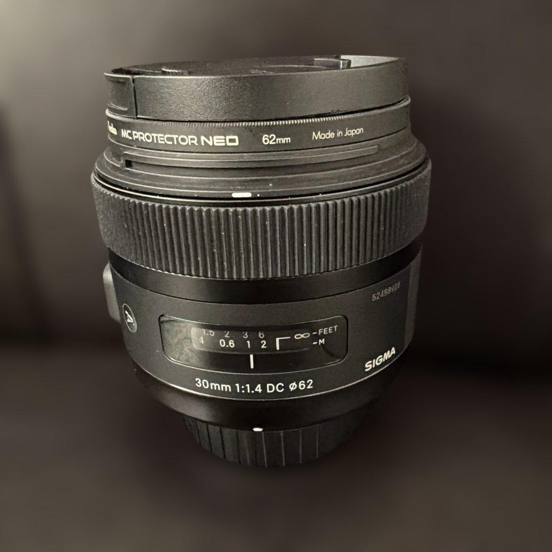 SIGMA 30mm F1.4 DC レンズ　Nikon fマウント