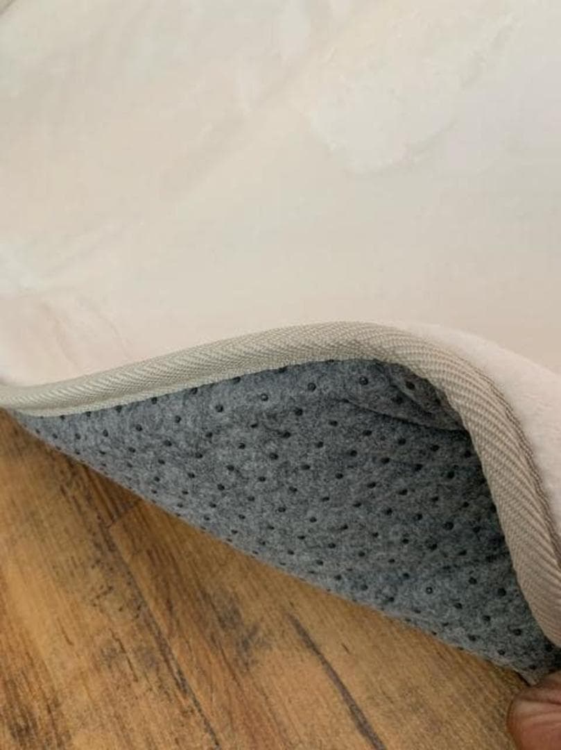 新品☆185×280cm♪白系♪ウレタン入り分厚いボアラグ〇B331