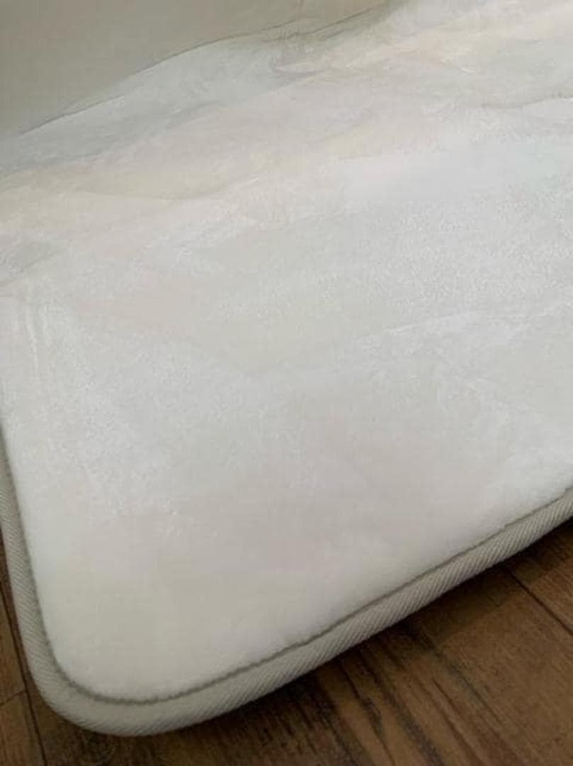 新品☆185×280cm♪白系♪ウレタン入り分厚いボアラグ〇B331