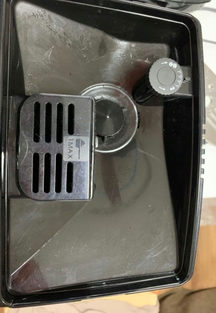 デロンギ　全自動コーヒーマシン　Magnifica S