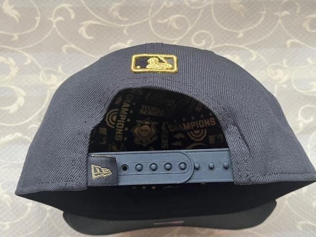 大谷翔平25ワールドシリーズチャンピオンパレード9FIFTYピンバッチ付限定品