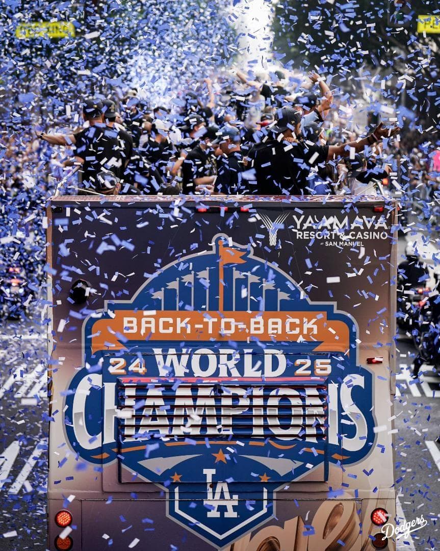 大谷翔平25ワールドシリーズチャンピオンパレード9FIFTYピンバッチ付限定品